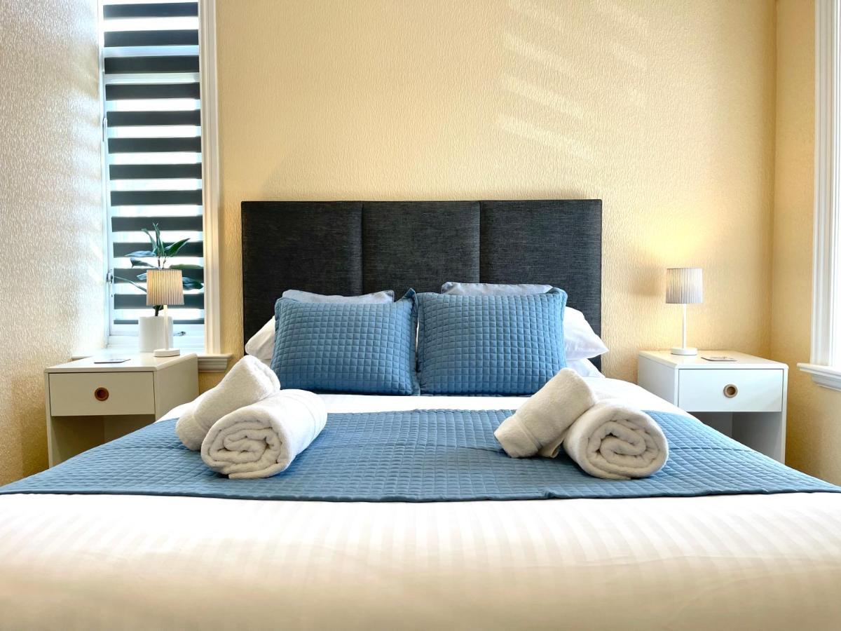 Modern Family Apartment Free Parking And Gym By Beach Μπόρνμουθ Εξωτερικό φωτογραφία