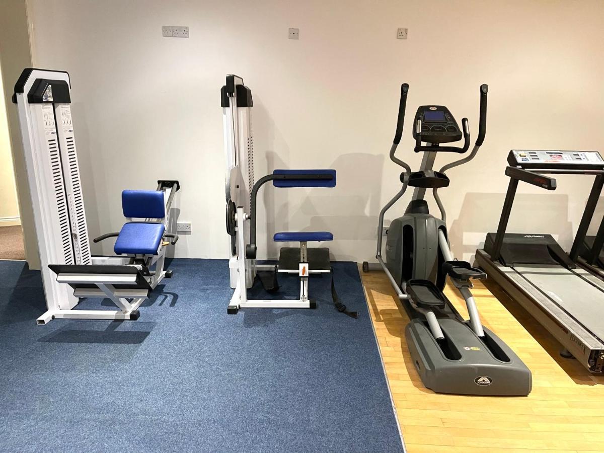 Modern Family Apartment Free Parking And Gym By Beach Μπόρνμουθ Εξωτερικό φωτογραφία