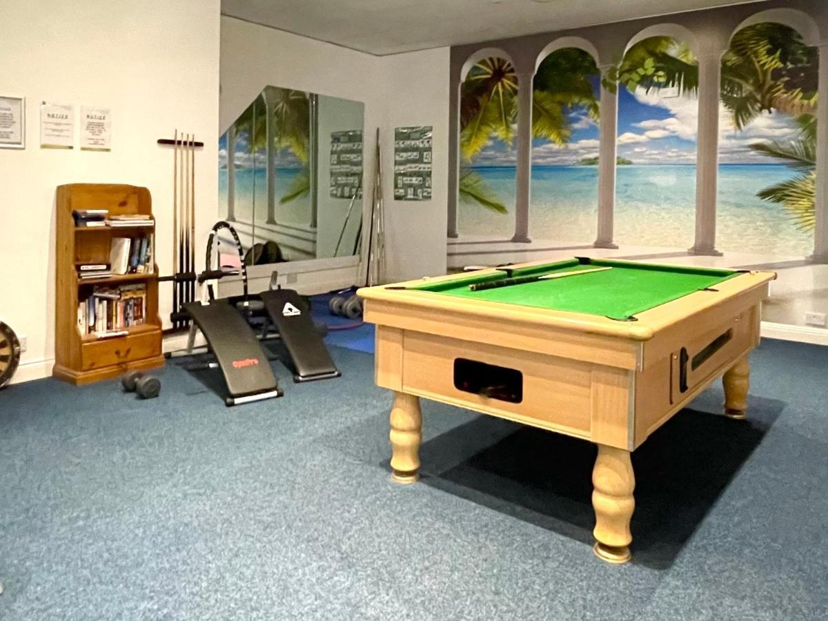 Modern Family Apartment Free Parking And Gym By Beach Μπόρνμουθ Εξωτερικό φωτογραφία